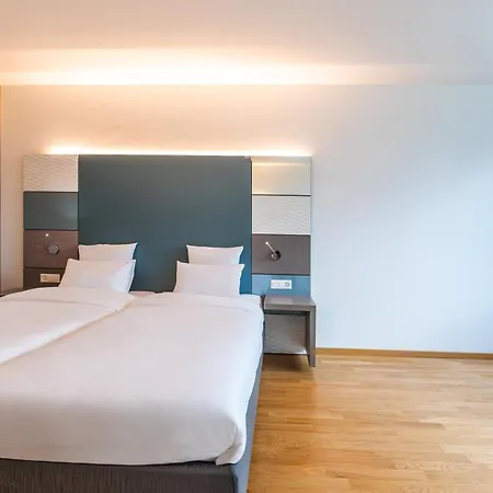 Hotel Lausanne 3*